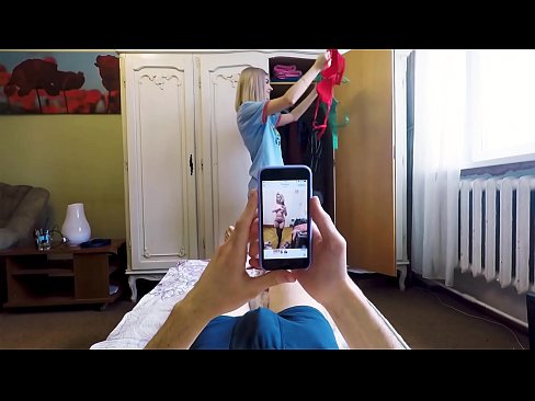 ❤️ Stepsister għamel lil ħuha jiġbor eżatt qabel ma daħlet id-dar Porn ta' kwalità lilna mt.3dhentaix.ru ☑